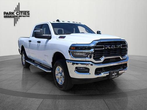 2025 RAM 2500 Lone Star Crew Cab 4x4 6'4' Box