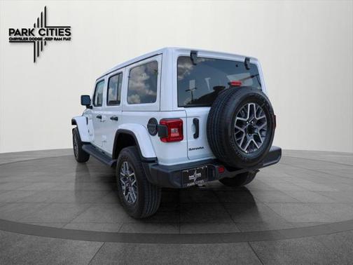 2025 Jeep Wrangler 4-Door Sahara 4x4