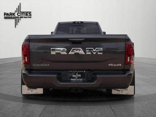 2025 RAM 3500 Laramie Crew Cab 4x4 8' Box