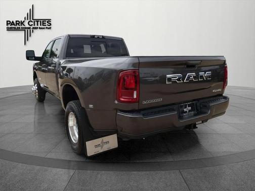 2025 RAM 3500 Laramie Crew Cab 4x4 8' Box