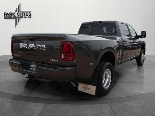 2025 RAM 3500 Laramie Crew Cab 4x4 8' Box