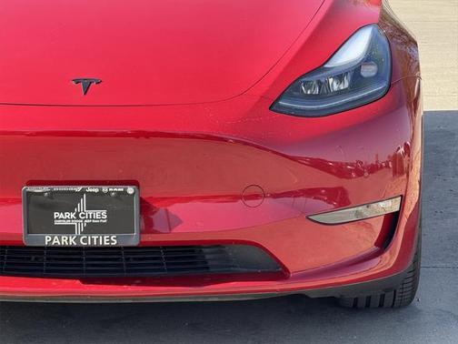 2022 Tesla Model Y Performance Dual Motor All-Wheel Drive