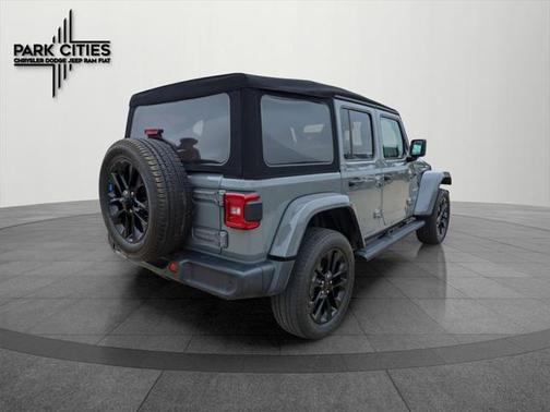 2022 Jeep Wrangler Unlimited 4xe Sahara