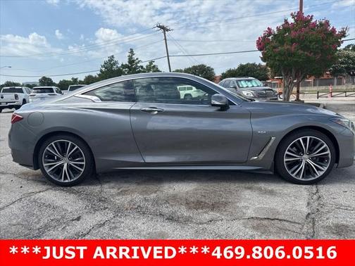 2017 INFINITI Q60 2.0t Premium