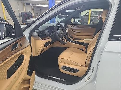 2025 Jeep Grand Cherokee L Summit Reserve