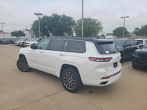 2025 Jeep Grand Cherokee L Summit Reserve