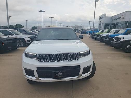 2025 Jeep Grand Cherokee L Summit Reserve
