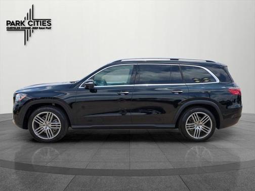 2024 Mercedes-Benz GLS 450 4MATIC