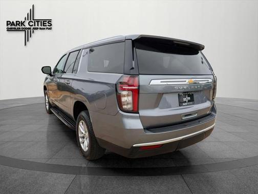 2021 Chevrolet Suburban LT