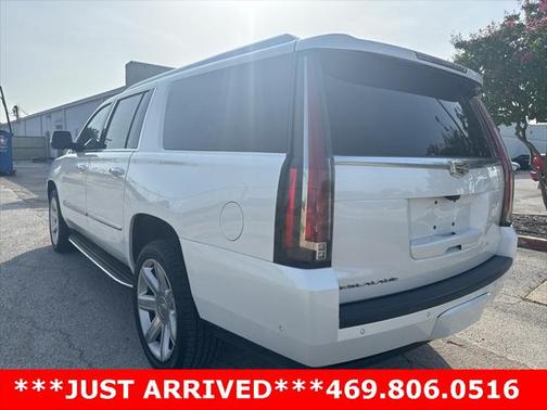 2018 Cadillac Escalade ESV Luxury