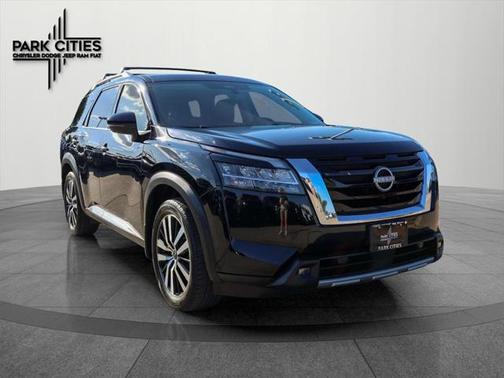 2024 Nissan Pathfinder Platinum FWD