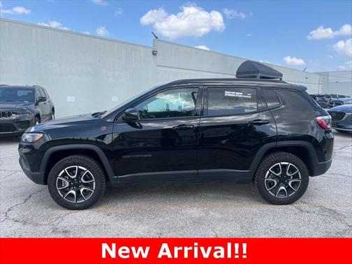 2024 Jeep Compass Trailhawk