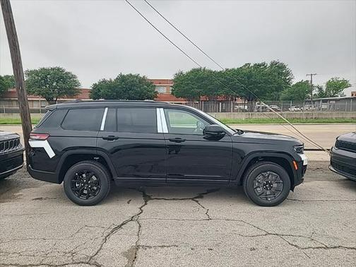 2025 Jeep Grand Cherokee L Altitude