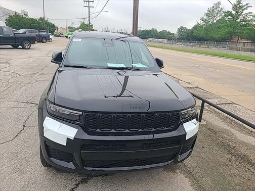 2025 Jeep Grand Cherokee L Altitude