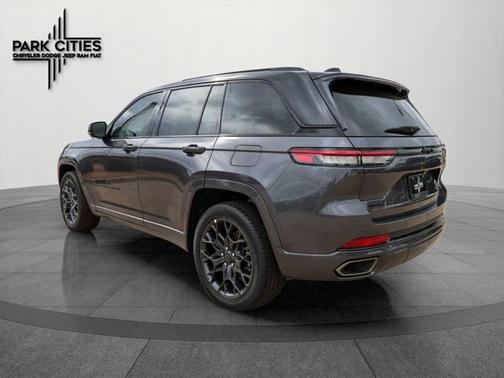 2025 Jeep Grand Cherokee Summit