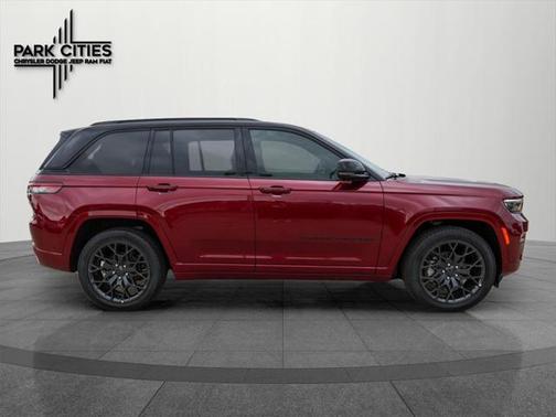 2025 Jeep Grand Cherokee Summit