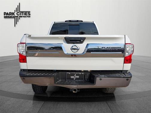 2016 Nissan Titan XD Platinum Reserve