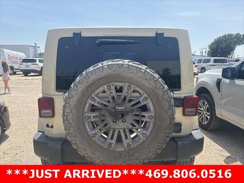 2011 Jeep Wrangler Unlimited Sahara