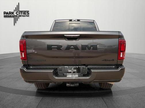 2025 RAM 2500 Laramie Crew Cab 4x4 6'4' Box