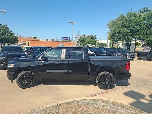 2025 RAM 1500 Limited