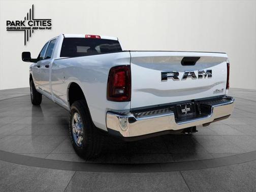 2025 RAM 2500 Tradesman Crew Cab 4x4 8' Box