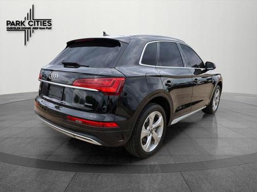 2021 Audi Q5 45 Prestige