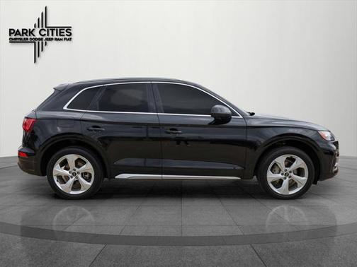 2021 Audi Q5 45 Prestige