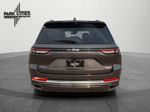 2025 Jeep Grand Cherokee Summit