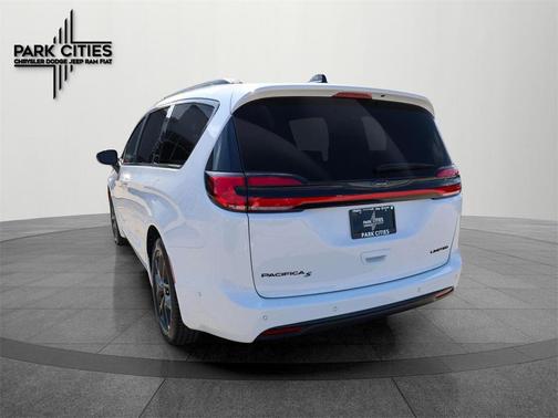 2025 Chrysler Pacifica Limited