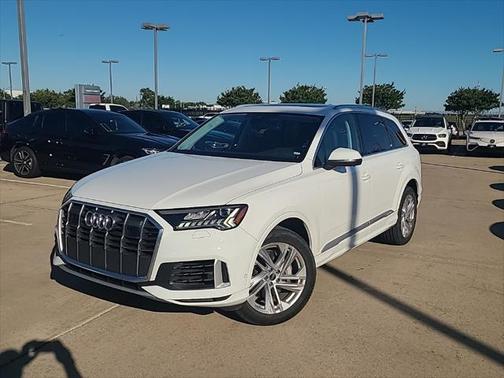2024 Audi Q7 55 Premium Plus
