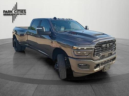 2025 RAM 3500 Laramie Crew Cab 4x4 8' Box