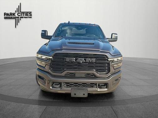 2025 RAM 3500 Laramie Crew Cab 4x4 8' Box