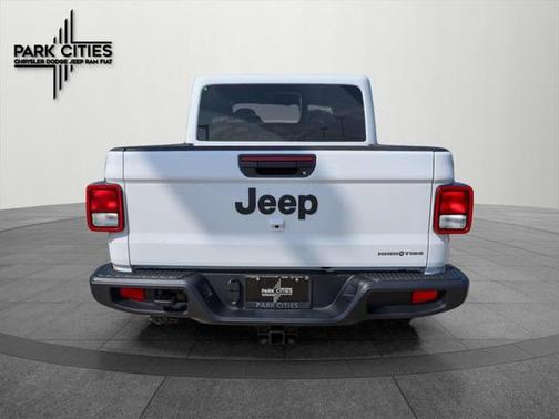 2025 Jeep Gladiator High Tide