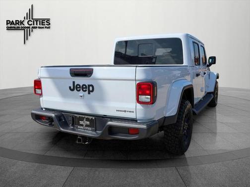 2025 Jeep Gladiator High Tide