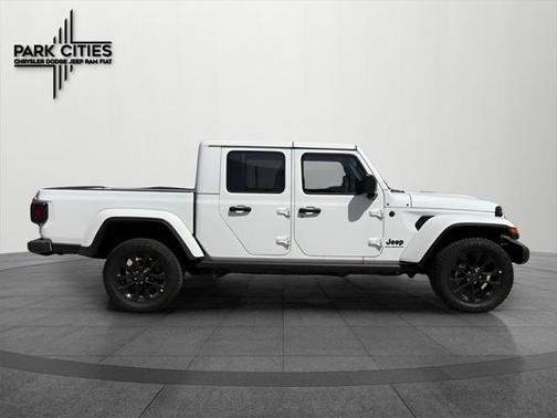 2025 Jeep Gladiator Nighthawk