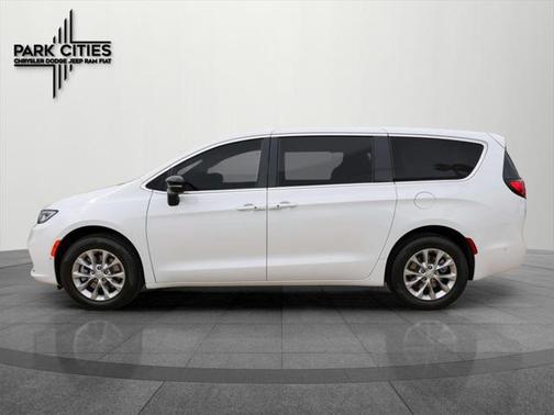 2025 Chrysler Pacifica L