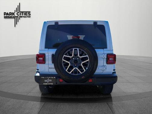 2025 Jeep Wrangler 4-Door Sahara 4x4