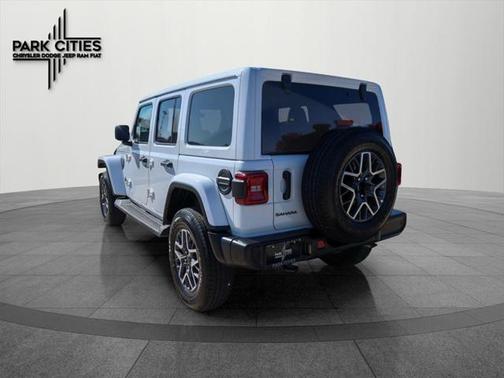 2025 Jeep Wrangler 4-Door Sahara 4x4