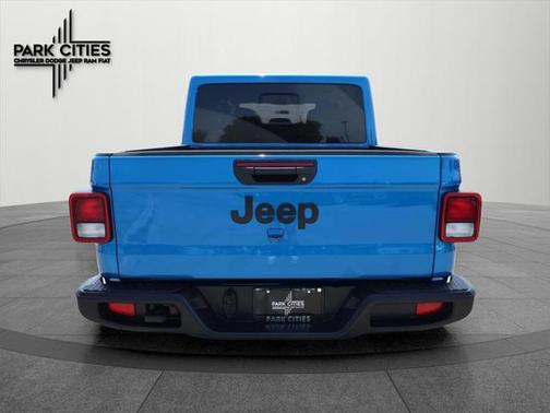 2025 Jeep Gladiator Nighthawk