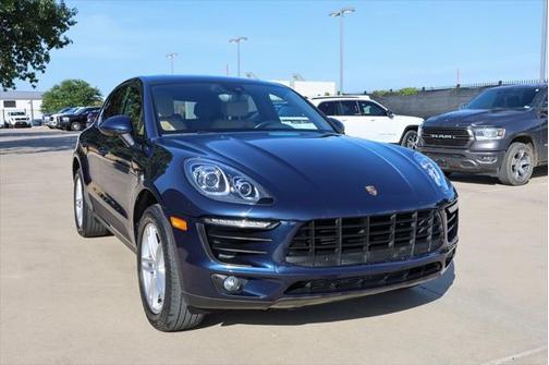 2018 Porsche Macan Base