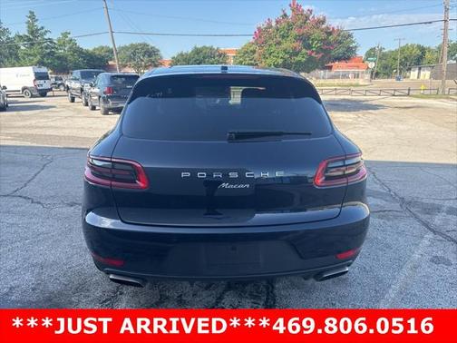 2018 Porsche Macan Base