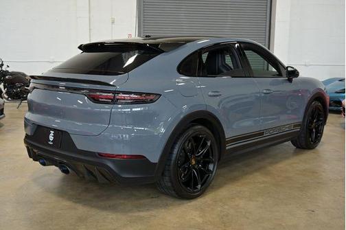 Arctic Grey 2022 Porsche Cayenne Turbo GT