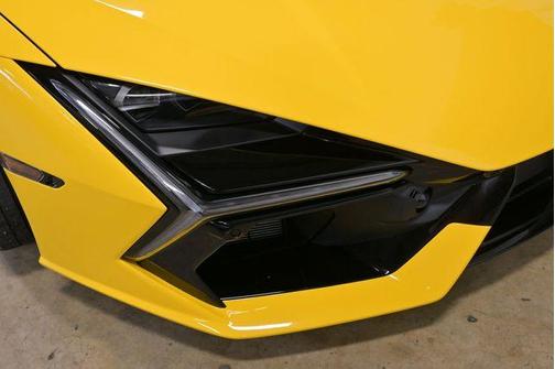 Metallic 2024 Lamborghini Revuelto Base