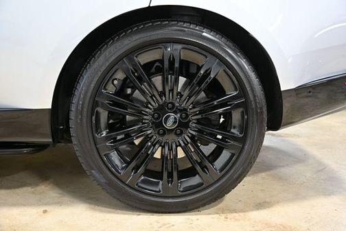 2024 Land Rover Range Rover P530 SE
