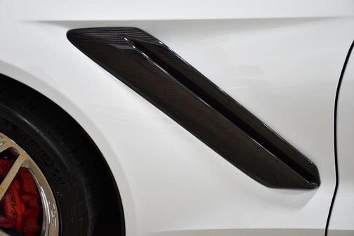 Arctic White 2019 Chevrolet Corvette ZR1