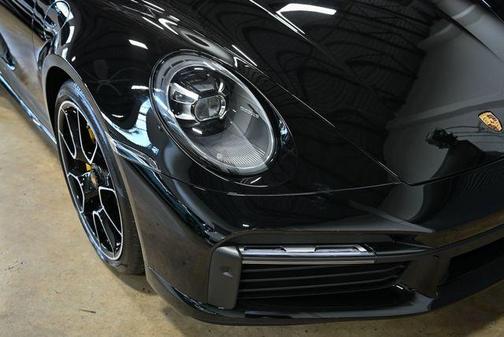 2021 Porsche 911 Turbo S