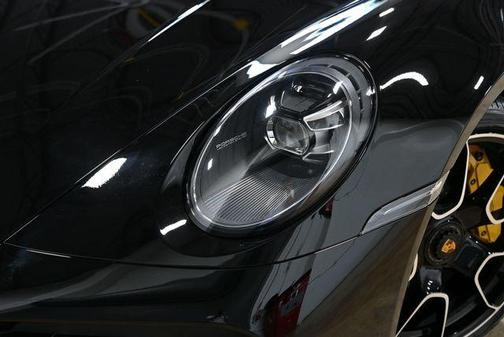 2021 Porsche 911 Turbo S