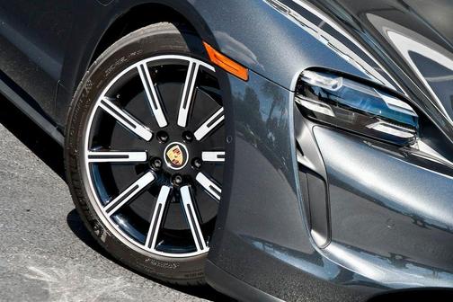 2020 Porsche Taycan 4S