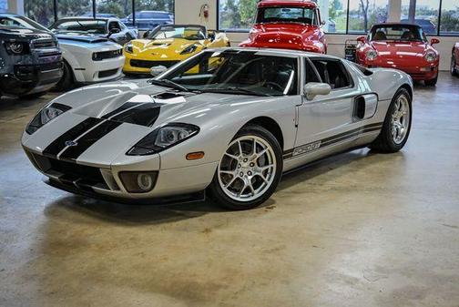 2005 Ford GT Base