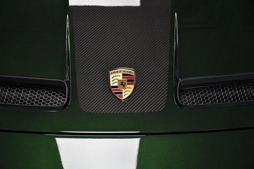 Oak Green Metallic 2026 Porsche 911 GT3